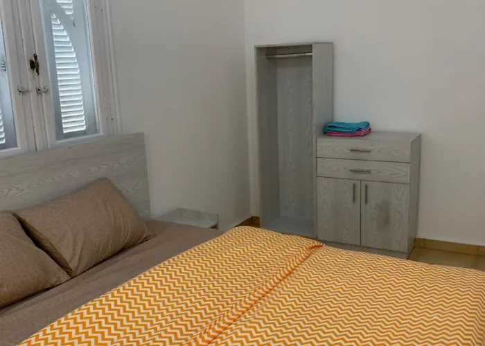 Tala 1 Apartment *